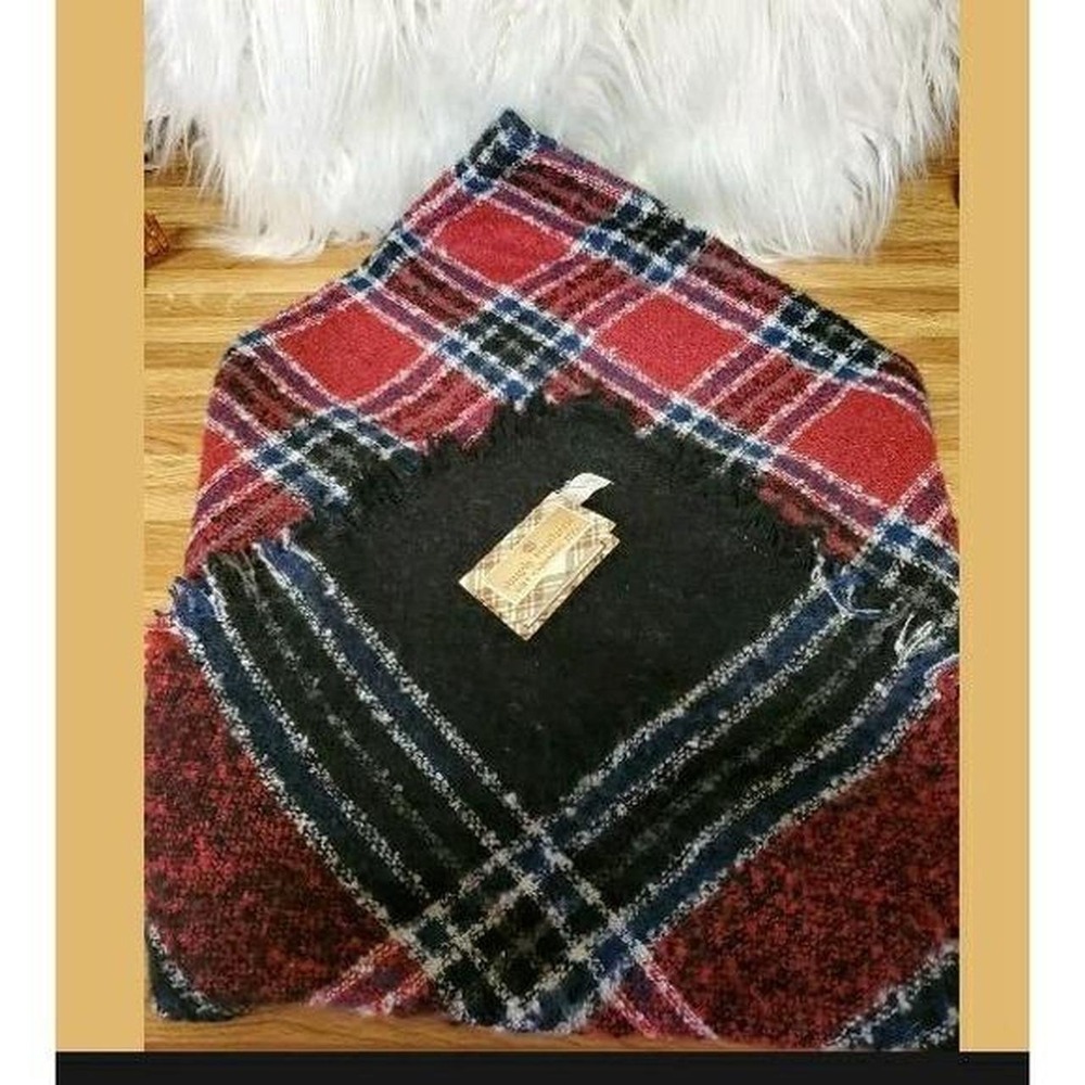 NWT Simply Southern Plaid Blanket Scarf